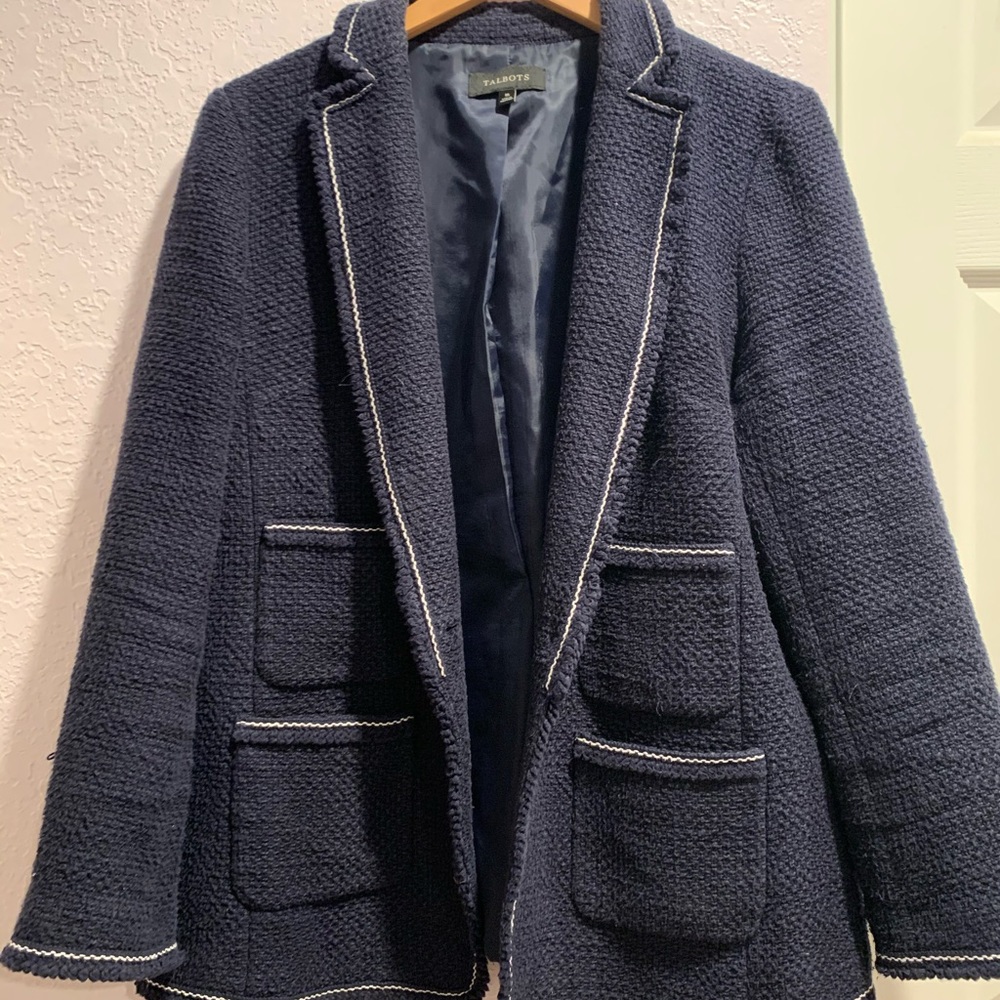 Talbots preppy blazer with four pockets size 16